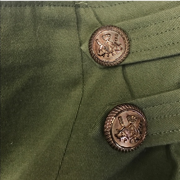 ‼️ SOLD ‼️ Nasty Gal- Military Style Dress Shorts - Size 8 - Picture 5 of 9